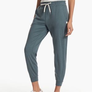 NWT Vuori Performance Jogger - Lake Heather